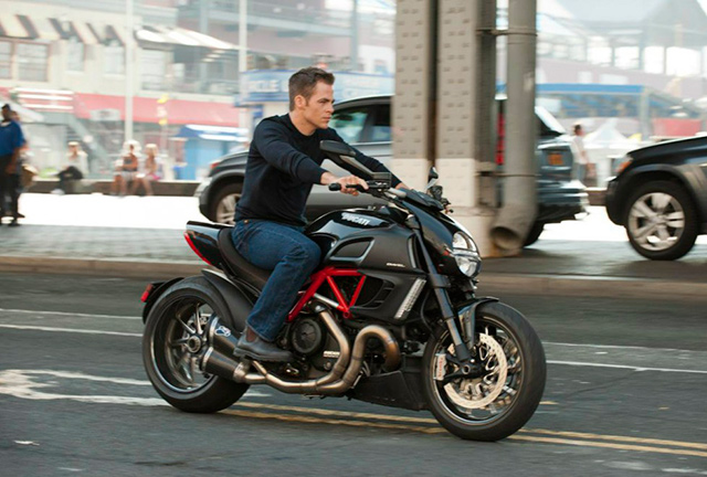 Джек Райан: Теория хаоса - Jack Ryan: Shadow Recruit (2013)